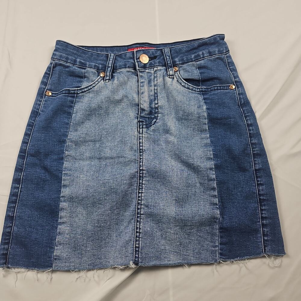 Women's Denim Mini Skirt Blue Faded Raw Hem by GUESS Size XS
